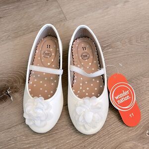 NWT Kids Wonder Nation Girl Shoes Size 11